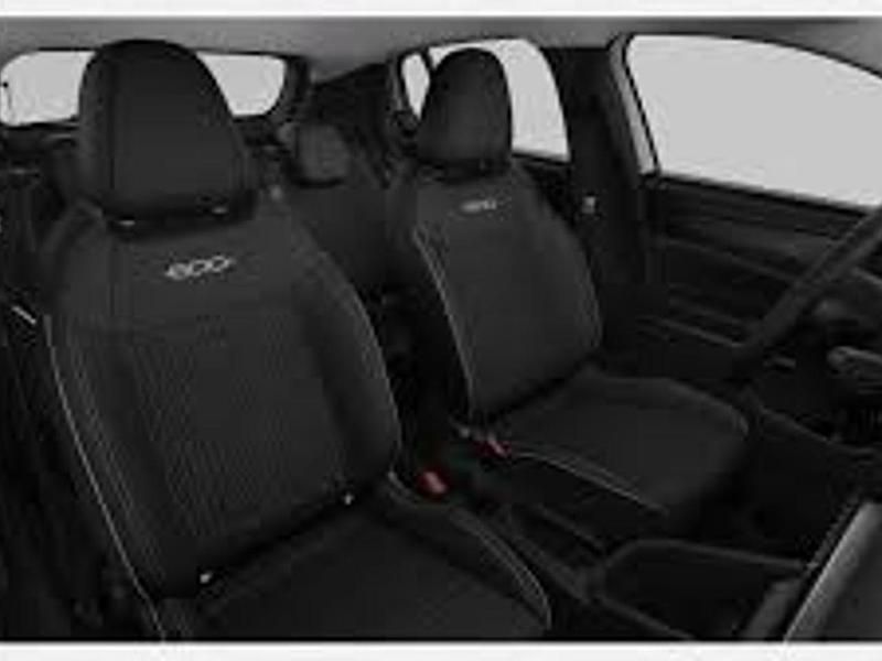 Nuova Fiat 600 100 CV (73 kW) 2025 Bianco SUV