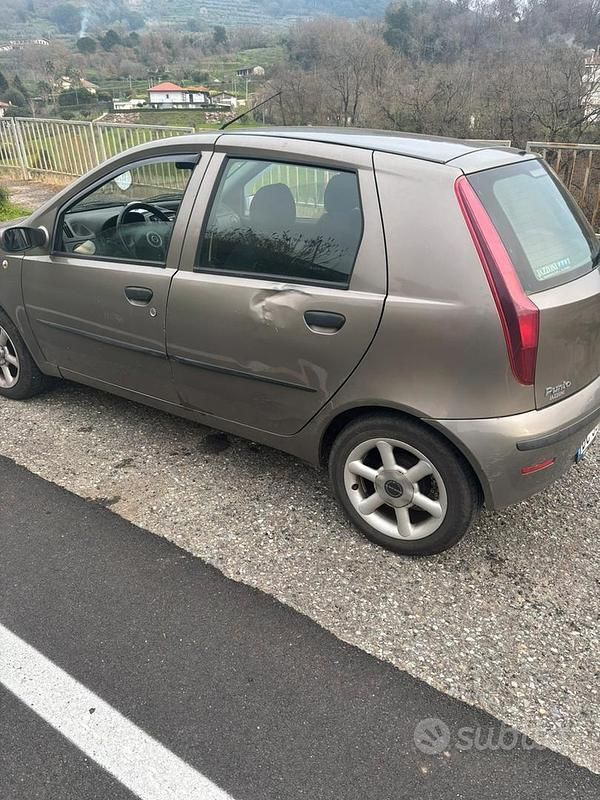 Usata Fiat Punto 2006 Utilitaria