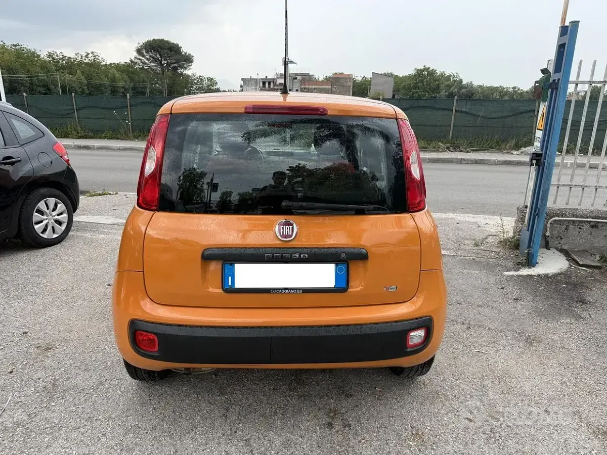 Usata Fiat Panda 69 CV (50 kW) 2018 Arancione Utilitaria