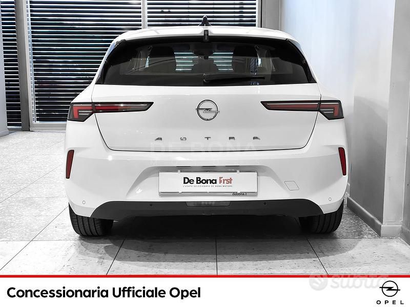 Usata Opel Astra Edition 110 CV (80 kW) 2023 Other Berlina
