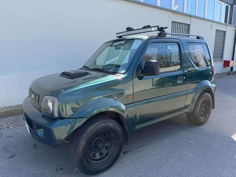 Usata Suzuki Jimny 82 CV (60 kW) 2004 Verde SUV