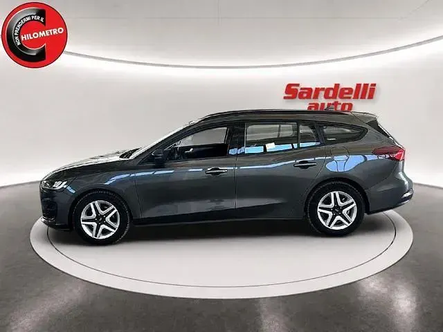 Usata Ford Focus Business Edition 120 CV (88 kW) 2022 Grigio Berlina