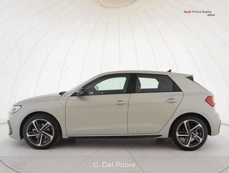 Usata Audi A1 Sportback S-Line 116 CV (85 kW) 2025 Argento Utilitaria