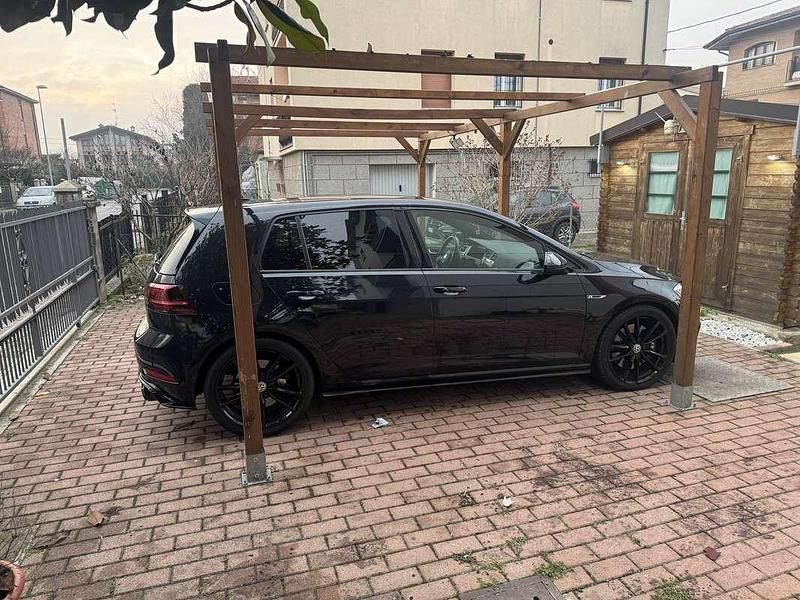 Usata VW Golf VII R 310 CV (228 kW) 2018
