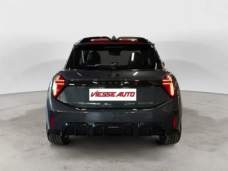 Usata Mini John Cooper Works 203 CV (149 kW) 2024 Grigio Utilitaria