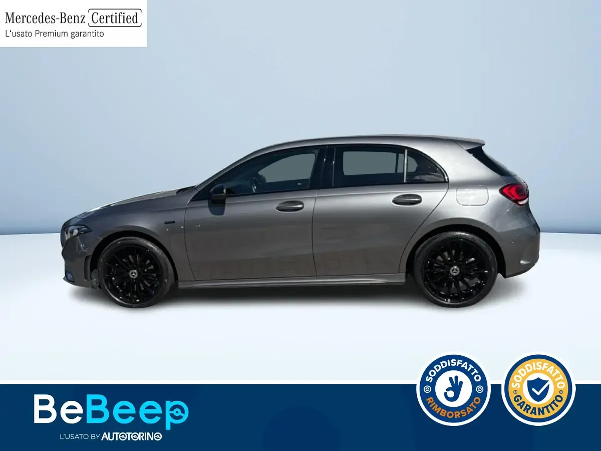 Usata Mercedes A250 Premium 217 CV (159 kW) 2022 Grigio metallizzato Berlina