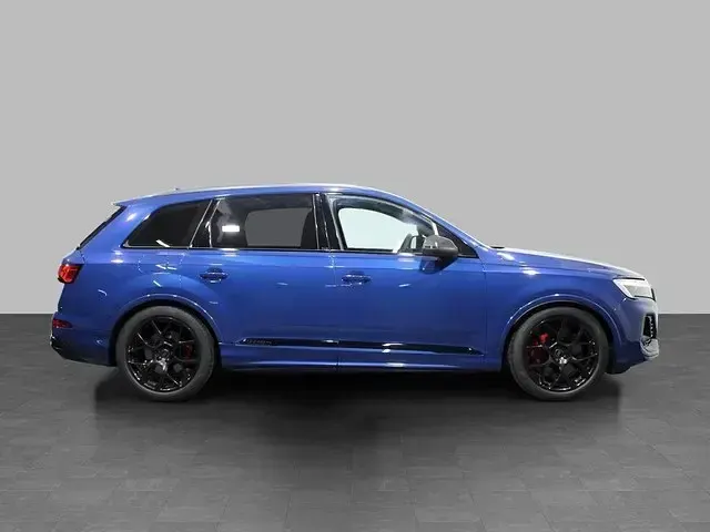 Usata Audi Q7 S-line plus 490 CV (360 kW) 2024 Blu ascari metallizzato SUV