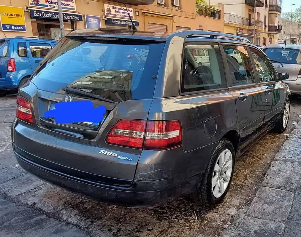 Usata Fiat Stilo 120 CV (88 kW) 2008 Grigio Station wagon