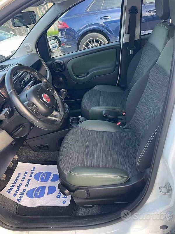 Usata Fiat Panda 4x4 86 CV (63 kW) 2017 Bianco Utilitaria