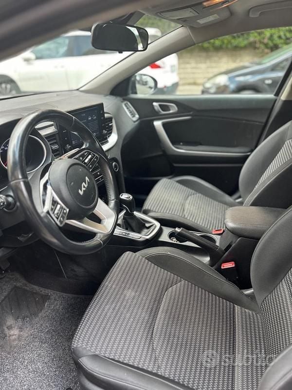 Usata Kia XCeed 120 CV (88 kW) 2022 Nero SUV