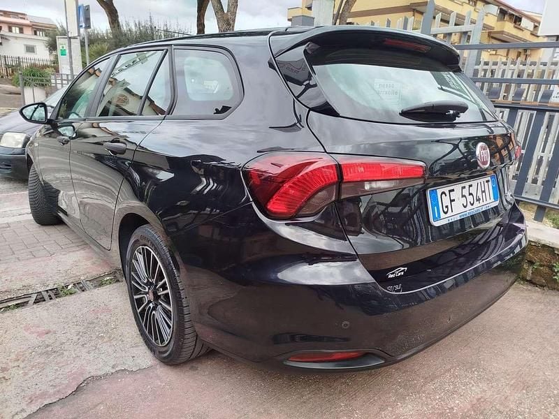 Usata Fiat Tipo 131 CV (96 kW) 2021 Other Station wagon