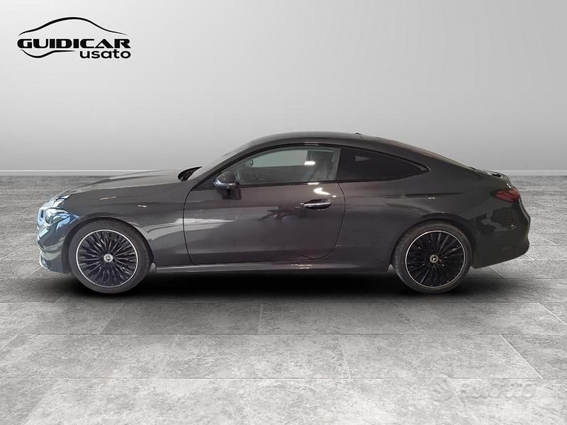 Usata Mercedes CLE220 AMG 197 CV (144 kW) 2023 Grigio Coupé