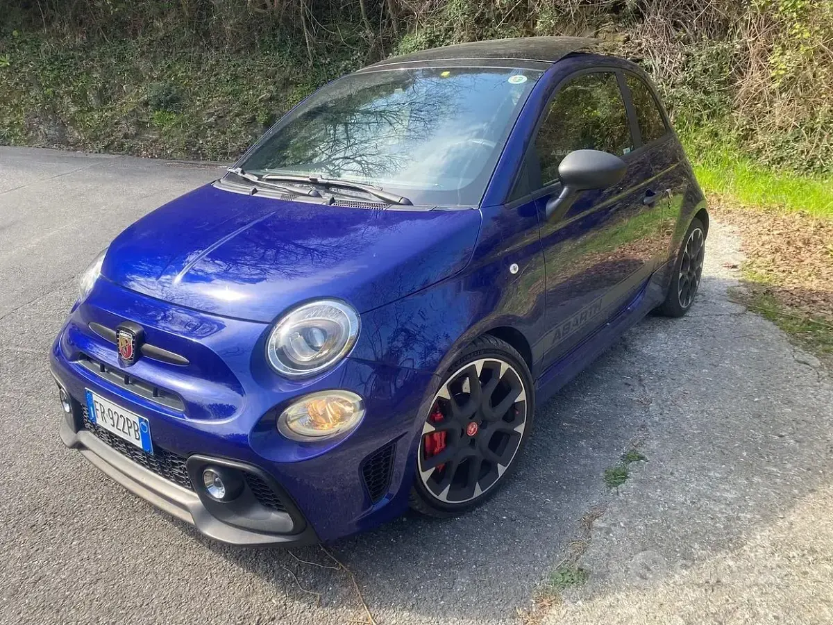 Usata Abarth 595 Competizione 180 CV (132 kW) 2018 Blu Berlina