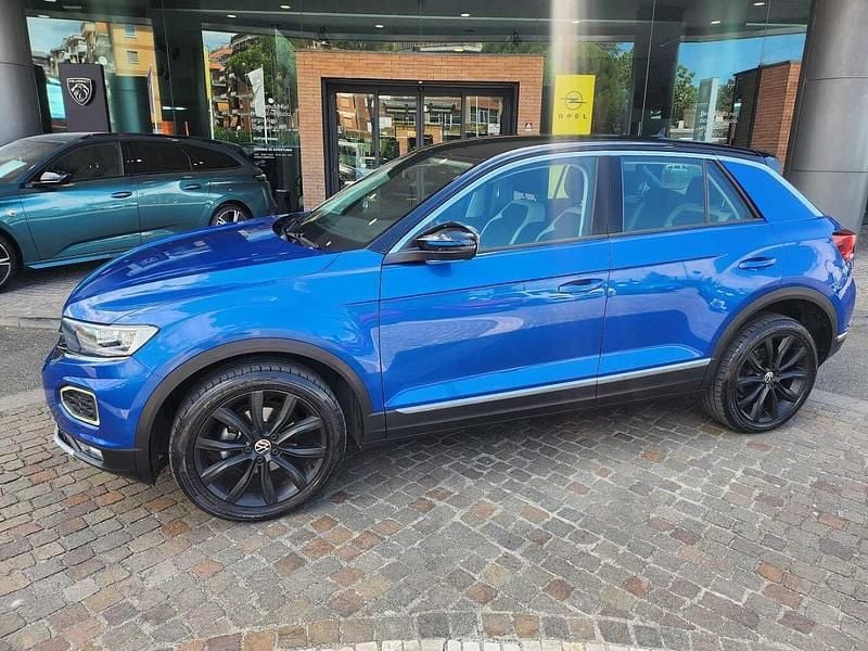 Usata VW T-Roc 150 CV (110 kW) 2021 Blu SUV