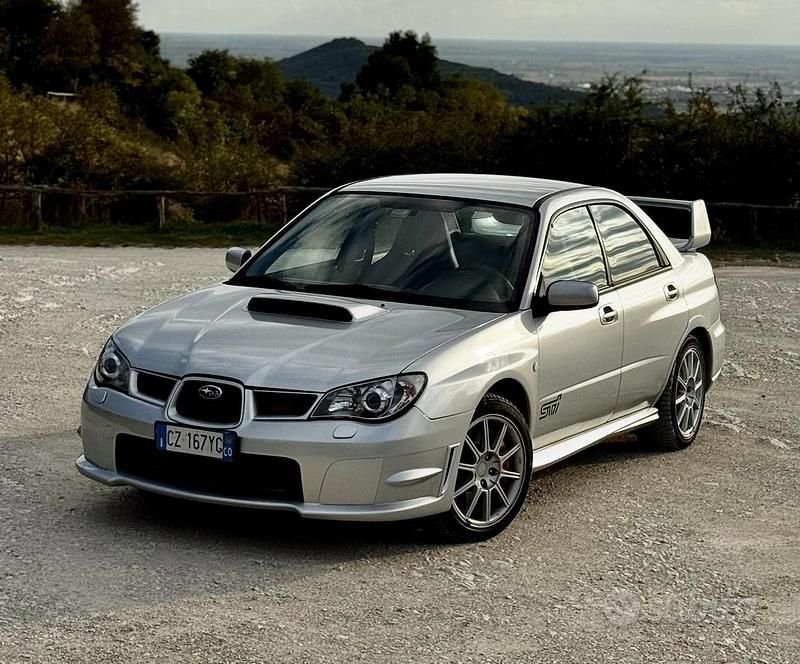 Usata Subaru Impreza 280 CV (205 kW) 2006 Grigio Berlina