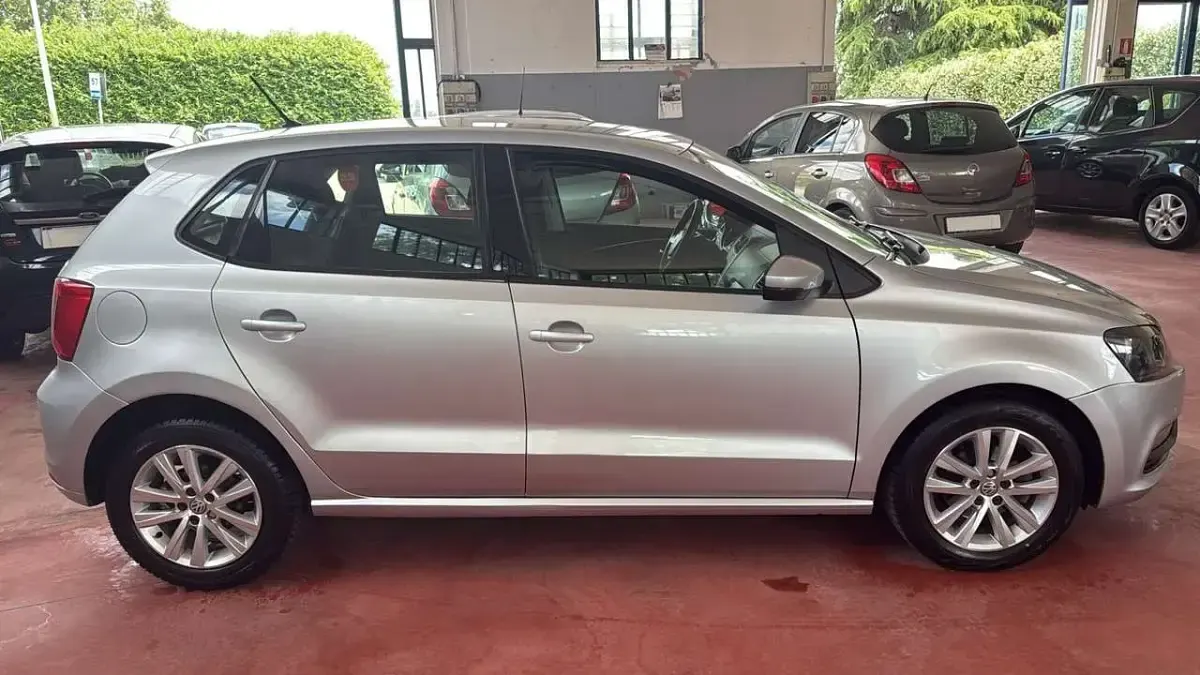 Usata VW Polo Comfortline 90 CV (66 kW) 2016 Other Berlina