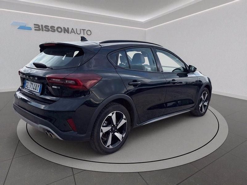 Usata Ford Focus Active 125 CV (91 kW) 2022 Nero SUV