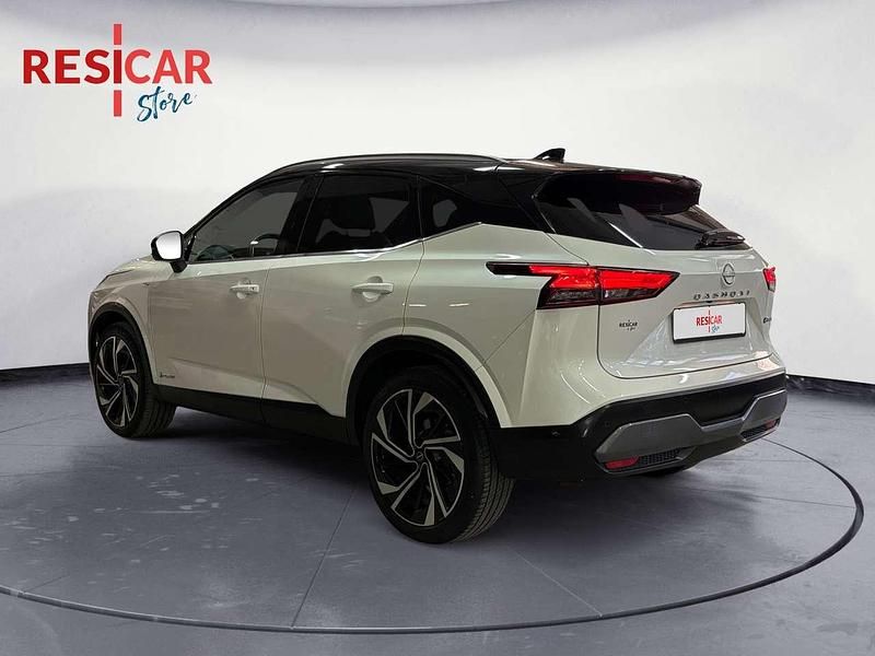 Usata Nissan Qashqai Tekna+ 158 CV (116 kW) 2023 Bianco / tetto nero SUV