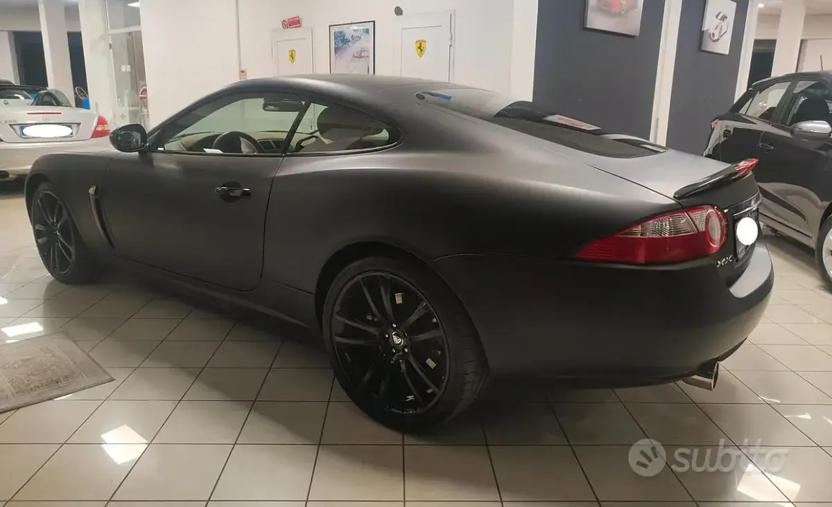 Usata Jaguar XK 298 CV (219 kW) 2006 Nero Coupé