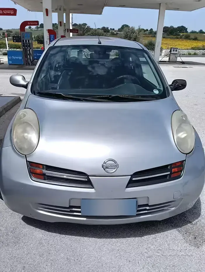 Usata Nissan Micra 82 CV (60 kW) 2004 Grigio Utilitaria