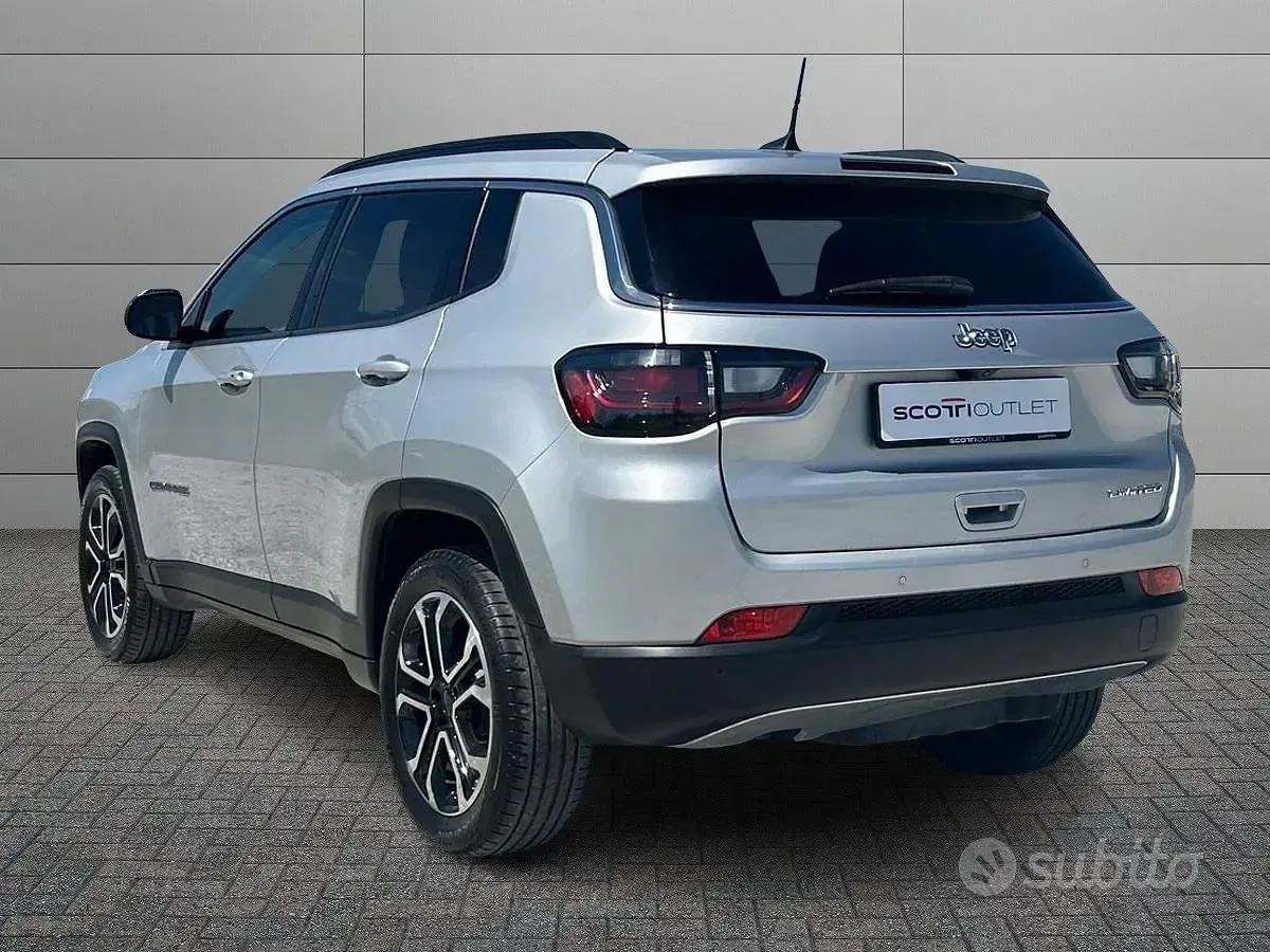 Usata Jeep Compass Limited 131 CV (96 kW) 2022 Grigio SUV