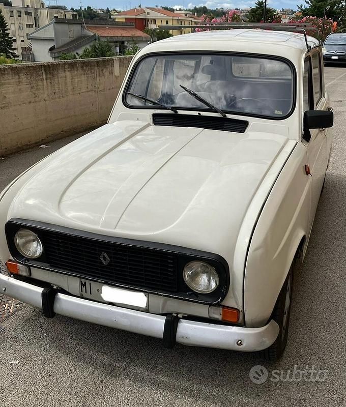 Bianco Usata 1986 Renault R4 Due volumi | 2000 € - Immagine 1/4
