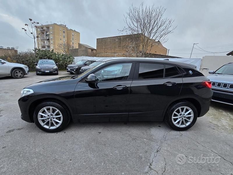 Usata BMW X2 Advantage 116 CV (85 kW) 2021 Nero SUV