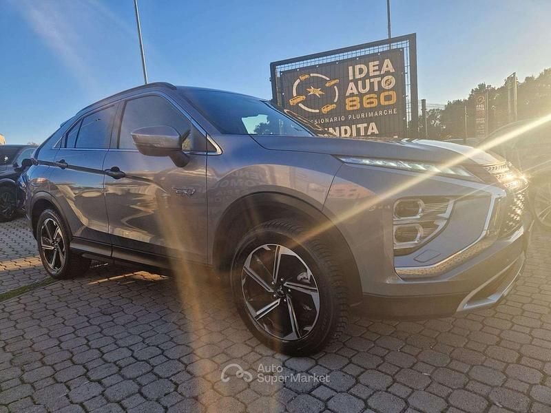 Usata Mitsubishi Eclipse Cross Instyle 98 CV (72 kW) 2022 Grigio SUV