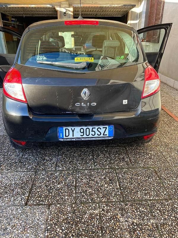Usata Renault Clio II 2009 Nero Berlina