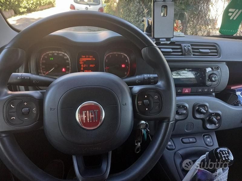 Usata Fiat Panda 69 CV (50 kW) 2019 Bianco Utilitaria