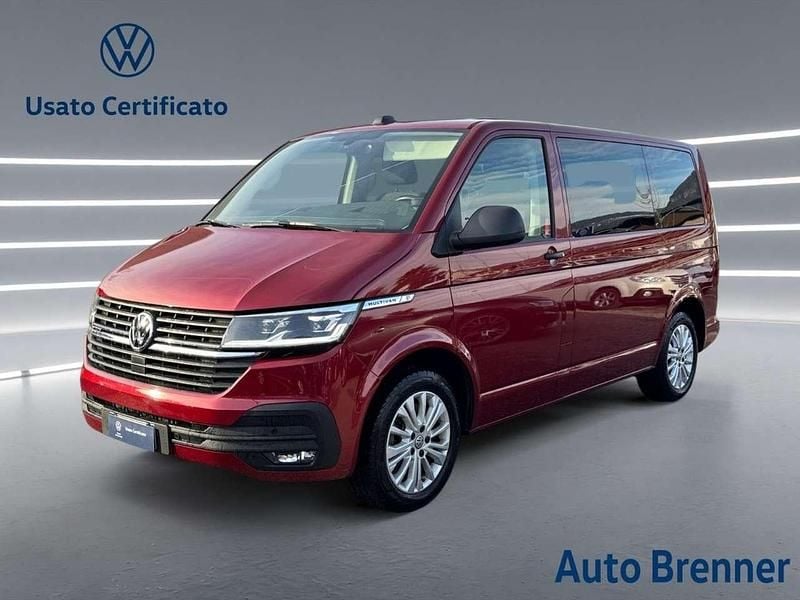 Usata VW Multivan Trendline 150 CV (110 kW) 2020 Rosso metallizzato Furgone