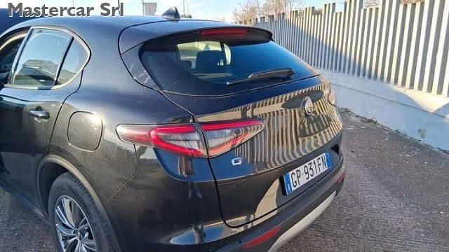 Usata Alfa Romeo Stelvio Super 209 CV (153 kW) 2023 Nero SUV