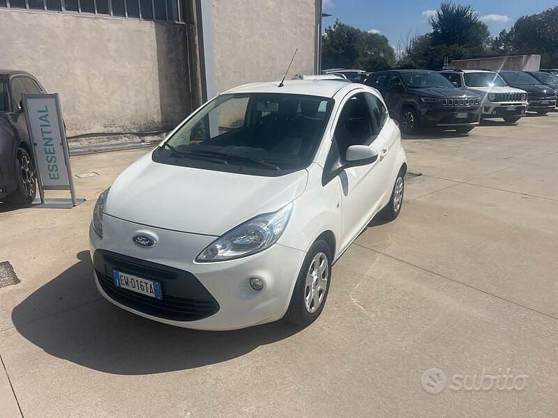 Bianco Usata 2014 Ford Ka Due volumi | 6500 € (Buon prezzo) - Immagine 1/4