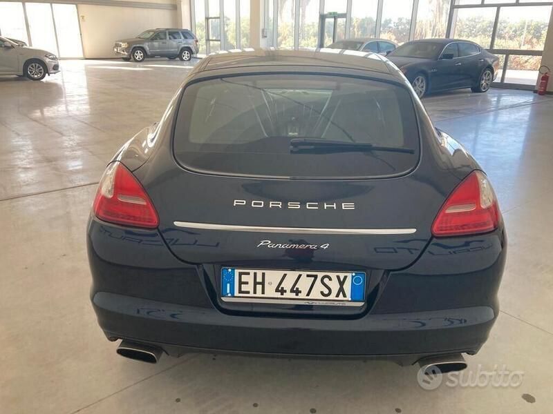 Usata Porsche Panamera 300 CV (220 kW) 2011 Blu/azzurro Berlina