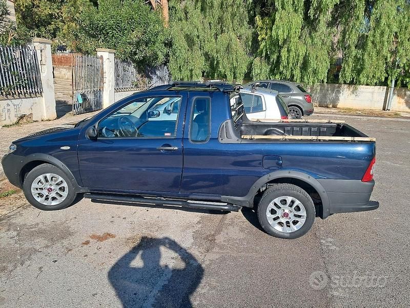 Usata Fiat Strada 2008 Blu Pick-up