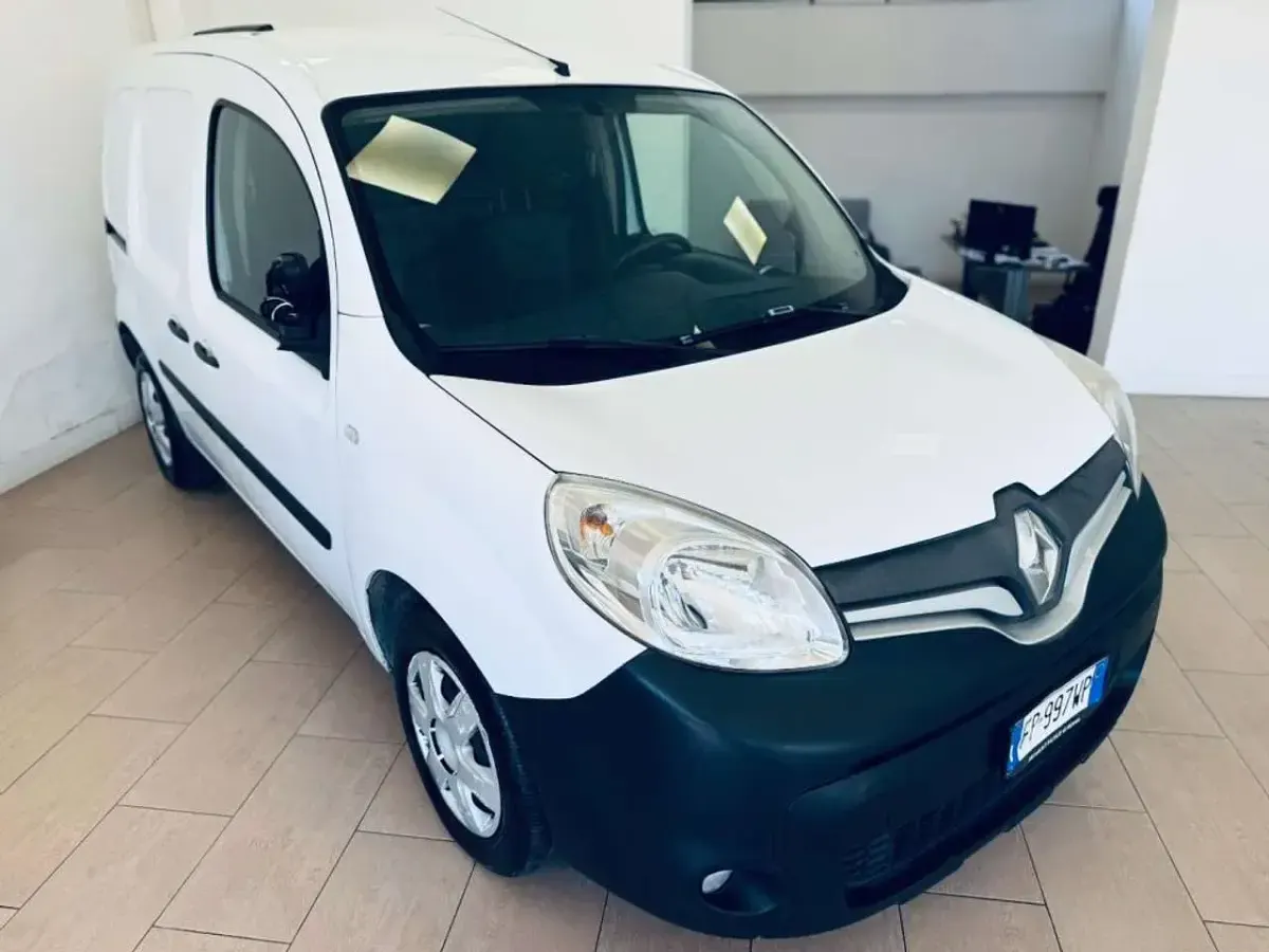 Usata Renault Kangoo 90 CV (66 kW) 2018 Bianco Monovolume