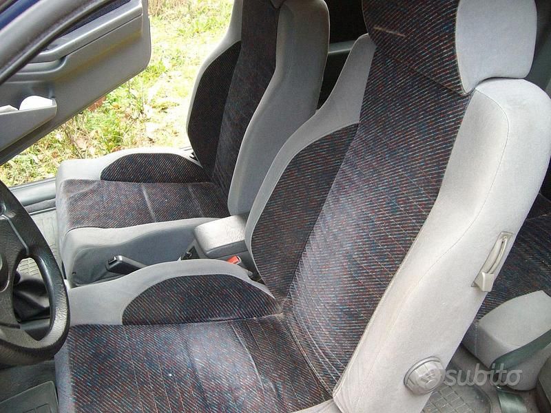 Occasion Volvo 480 1992 Bleue Coupé