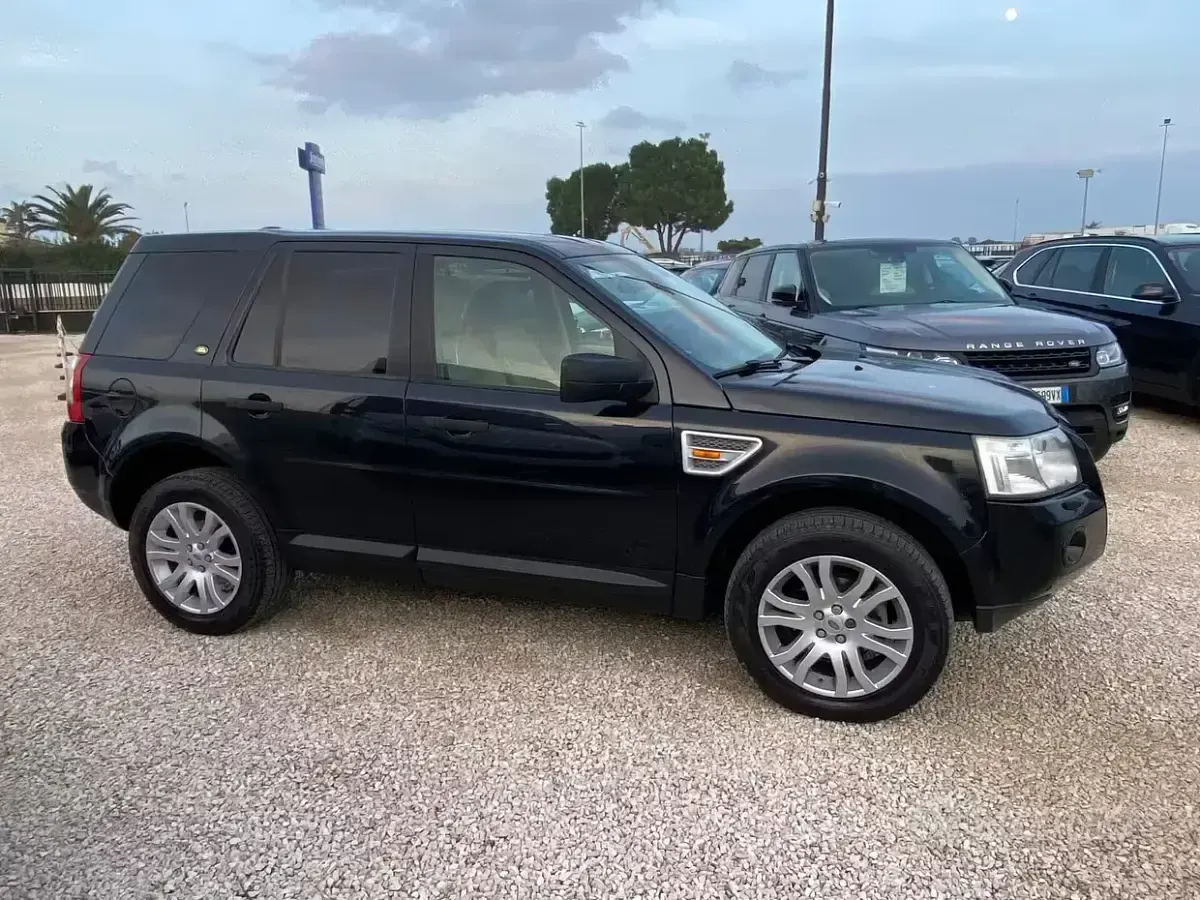 Usata Land Rover Freelander 2 HSE 160 CV (117 kW) 2008 Nero SUV