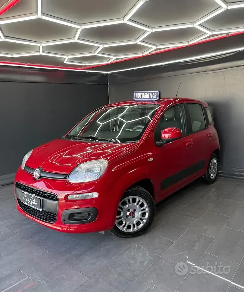 Usata Fiat Panda 84 CV (61 kW) 2015 Rosso Utilitaria