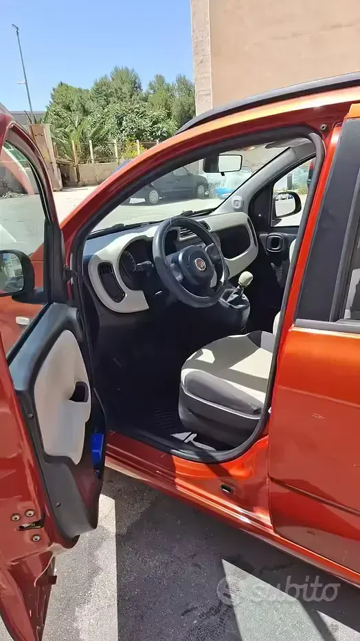 Usata Fiat Panda 69 CV (50 kW) 2013 Rosso Utilitaria