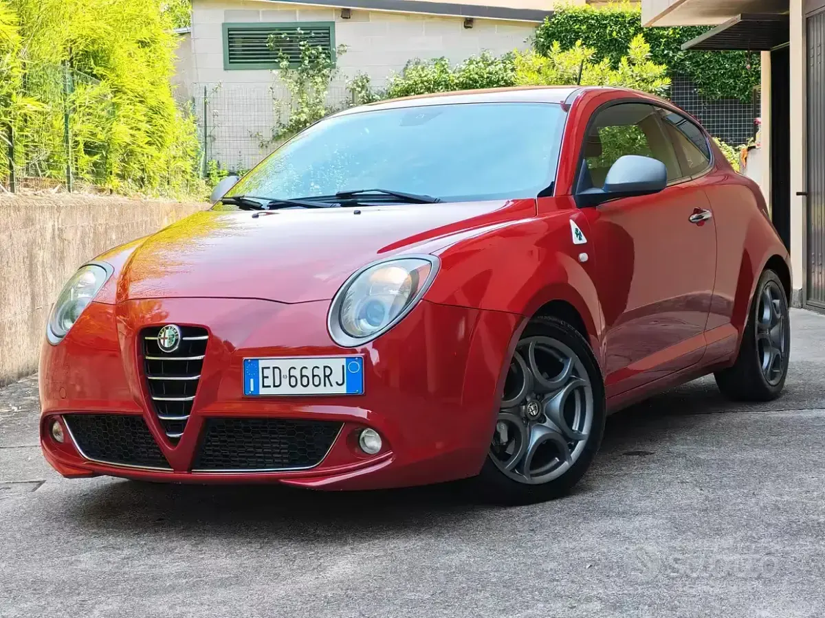 Usata Alfa Romeo MiTo Premium 170 CV (125 kW) 2010 Rosso Utilitaria
