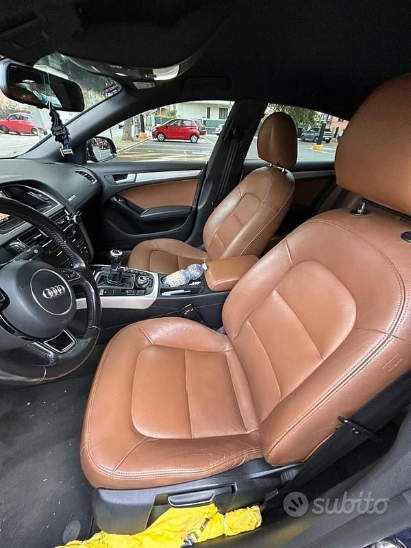 Usata Audi A5 163 CV (119 kW) 2014 Blu Coupé