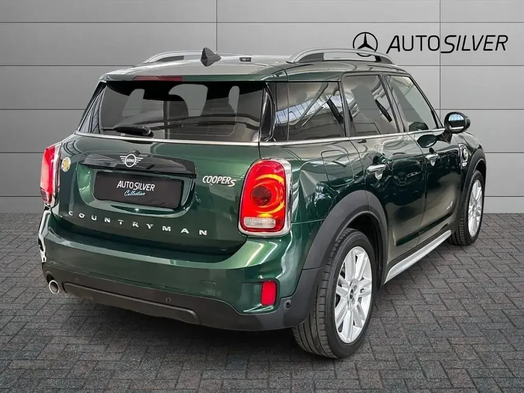 Usata Mini Cooper S Countryman 136 CV (100 kW) 2019 Verde / pastello SUV