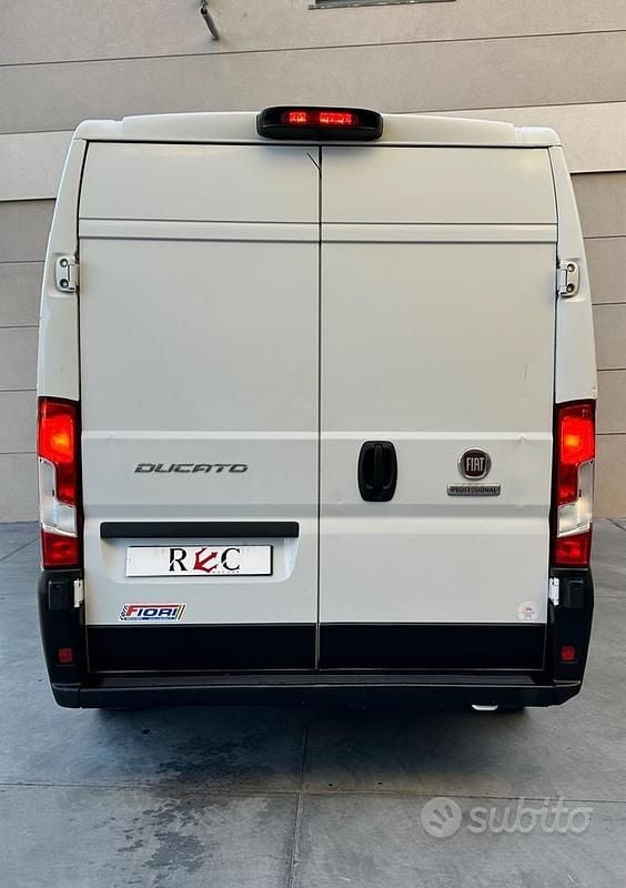 Usata Fiat Ducato 130 CV (95 kW) 2020 Bianco Furgone