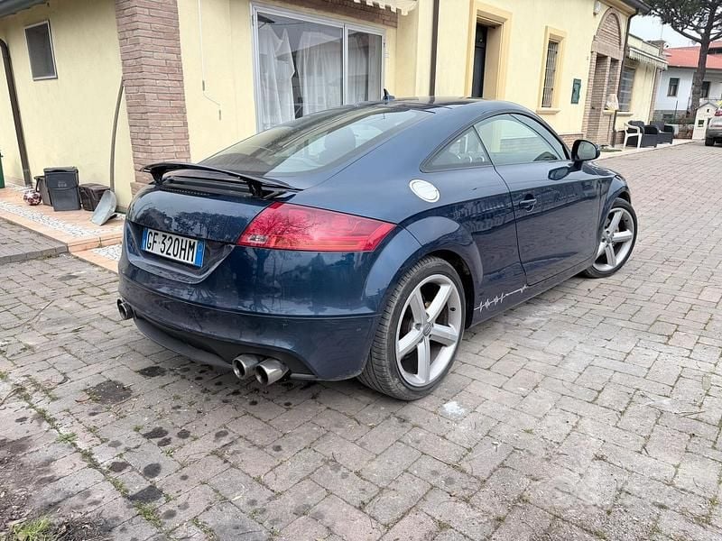 Usata Audi TT 160 CV (117 kW) 2011 Blu Coupé