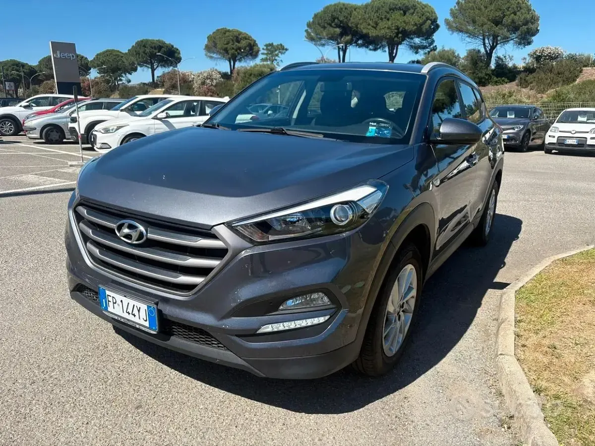 Usata Hyundai Tucson 116 CV (85 kW) 2018 Grigio SUV