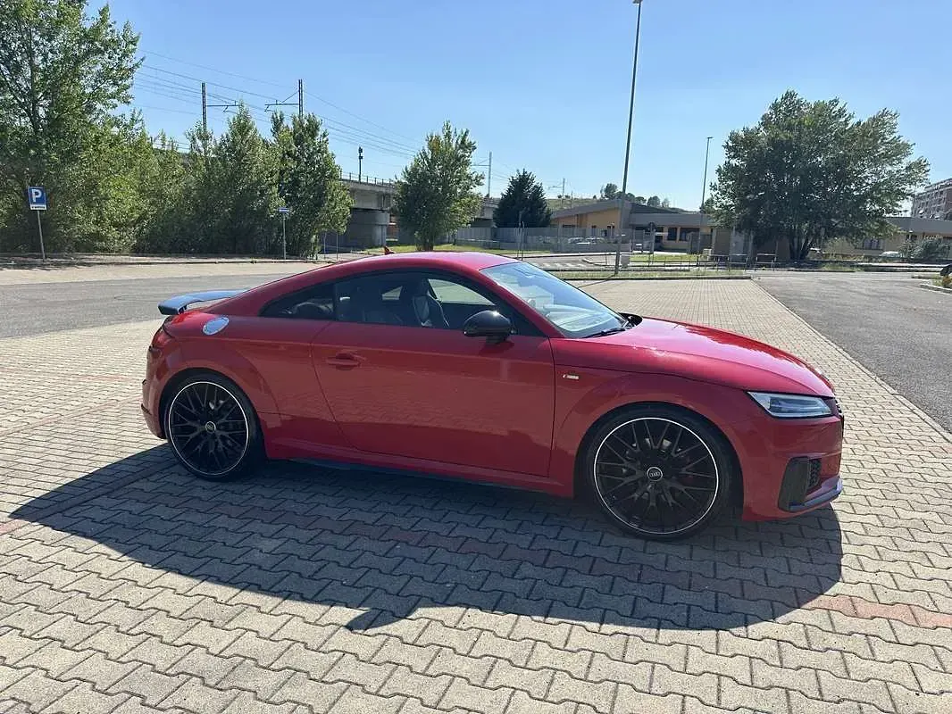 Usata Audi TT Ambiente 197 CV (144 kW) 2019 Coupé
