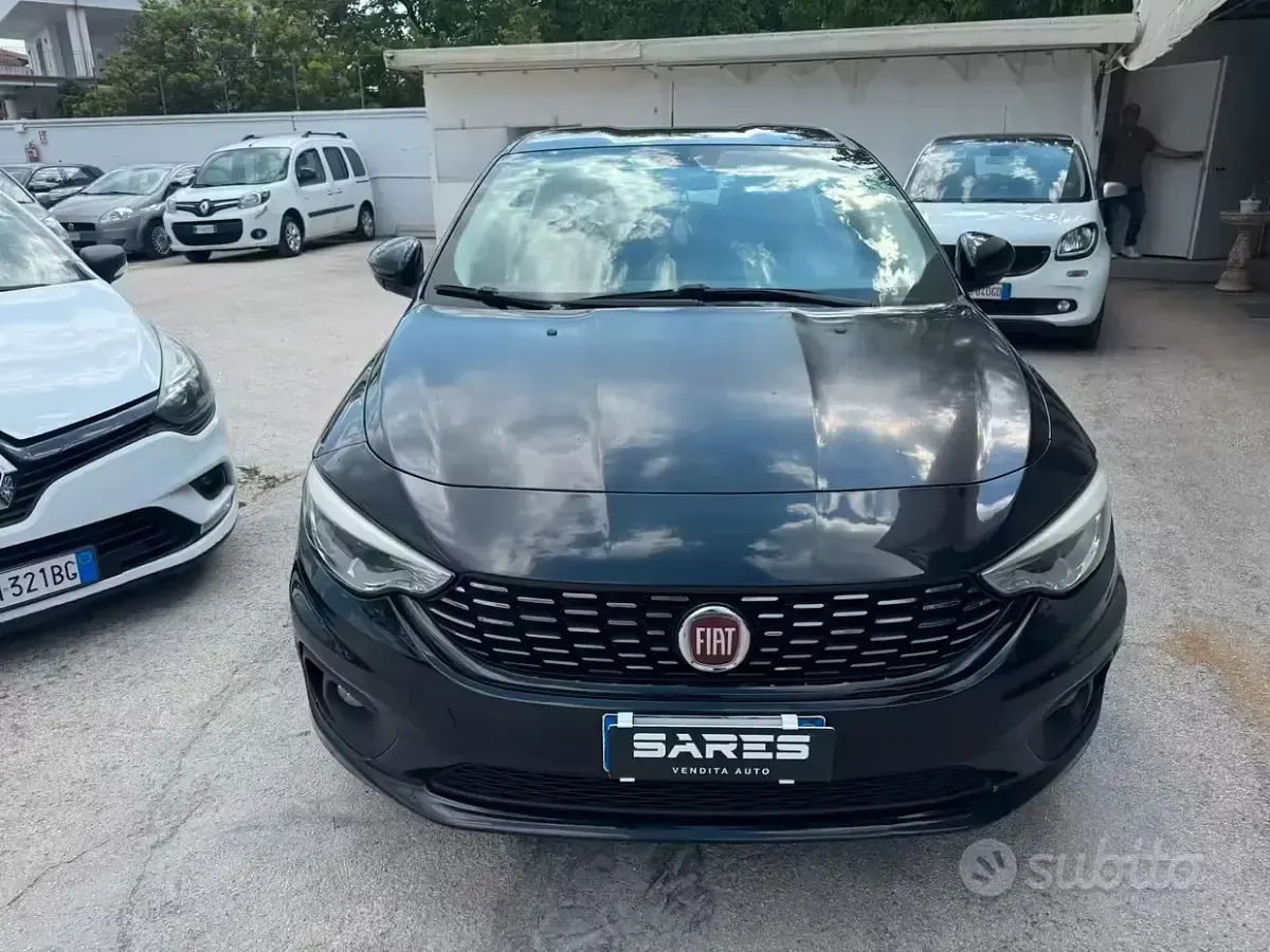 Occasion Fiat Tipo 95 ch (69 kW) 2017 Noir Berline