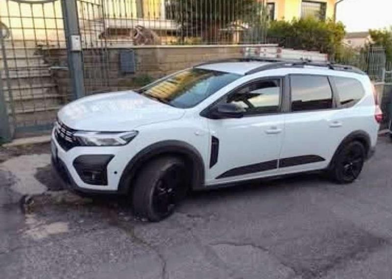 Usata Dacia Jogger Extreme 110 CV (80 kW) 2023 Bianco Monovolume