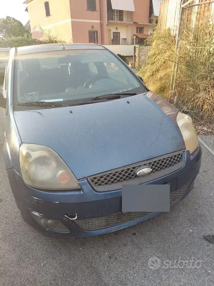 Usata Ford Fiesta 68 CV (50 kW) 2007 Bluazzurro Utilitaria